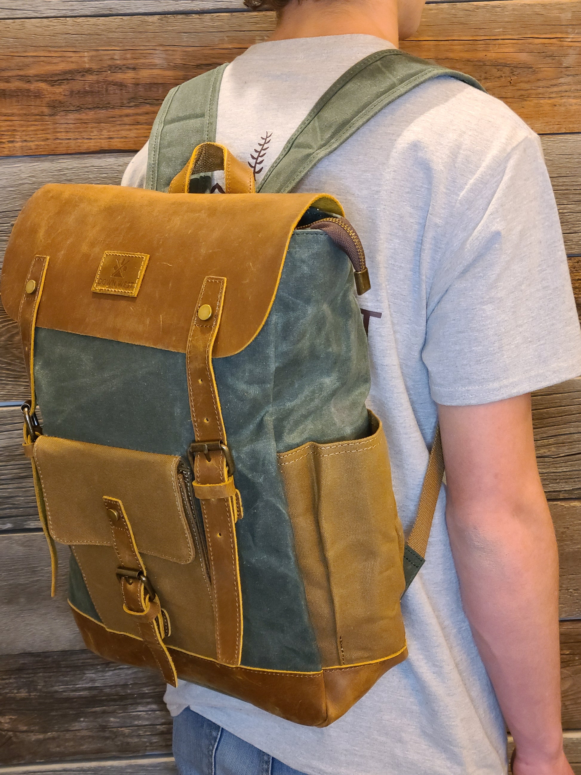 Genuine leather and waxed canvas adventure pack – DownWest.us Genuine leather and waxed canvas adventure pack – DownWest.us